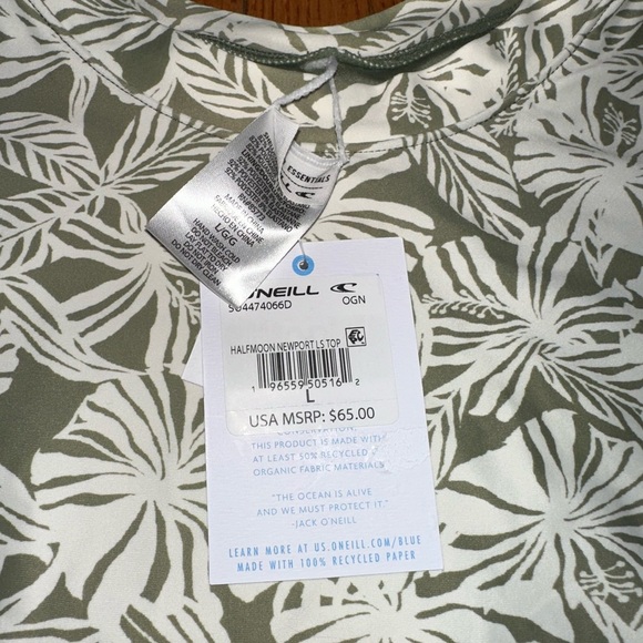 New women’s O'Neill Women's Halfmoon Oxnard Cropped Rash Guard CROP TOP SZ S M L - Picture 9 of 10